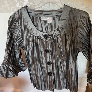 Crinkled metallic silver formal blouse (Harve Benard, Large)
